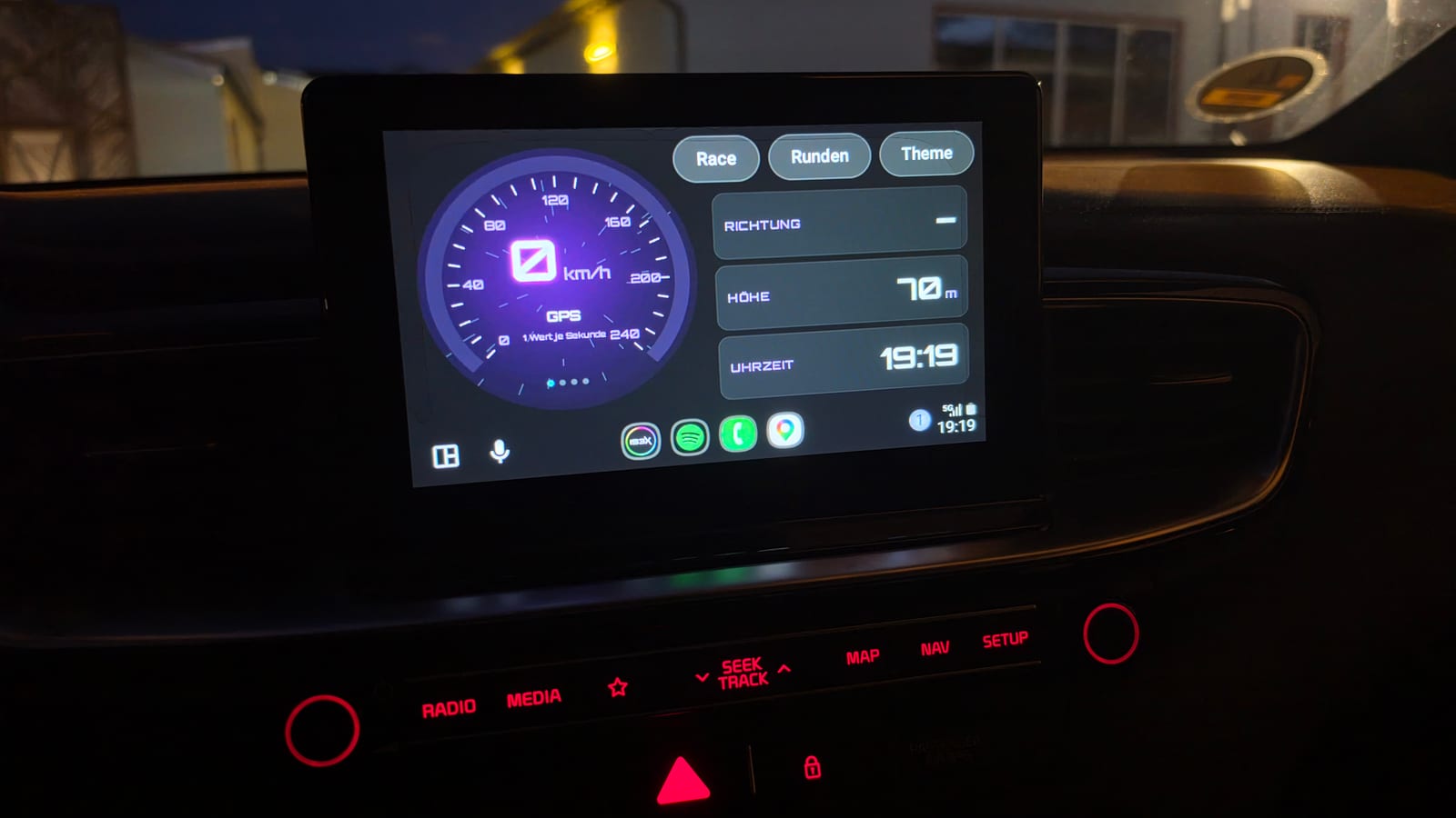 Android Auto: GPS speed, heading and altitude