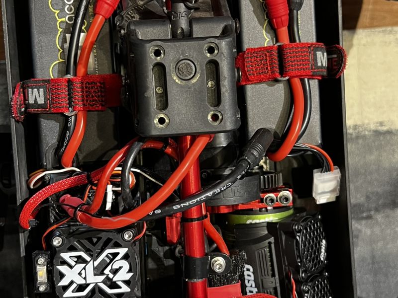 Arrma Outcast 8S