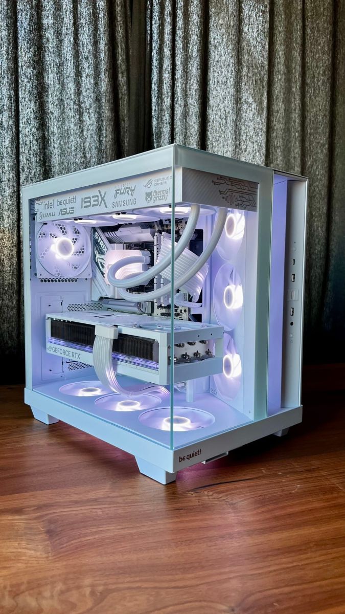 The build from the side with the glass panel on