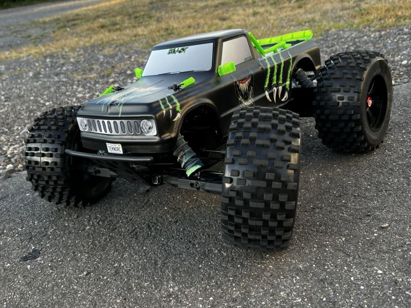 Tekno MT410 in green